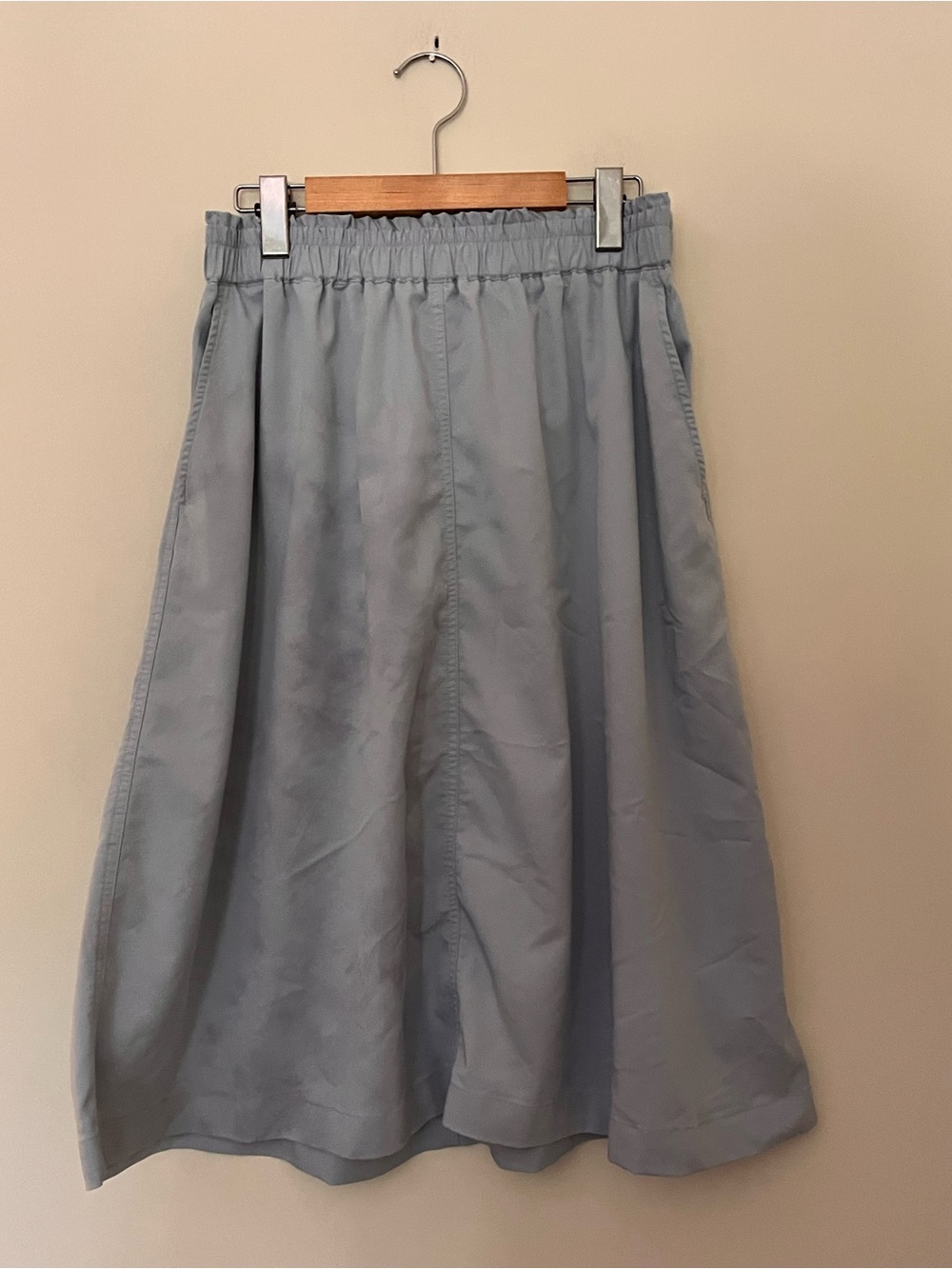 Kit+Ace Pull-On Tencel-Blend Light Blue Midi-Skirt M